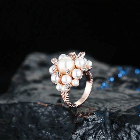 Inlaid Pearl Flower Rhinestone Ring CJ