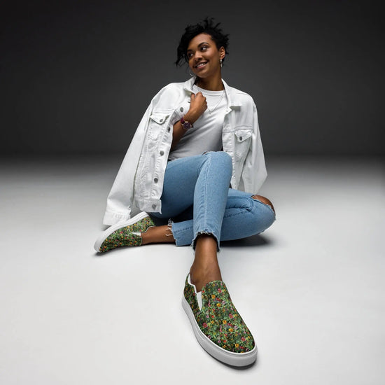 Stylish All Over Print Vibrant Women’s Slip-On Canvas Shoes - Unique Artistic Footwear for Every Occasion