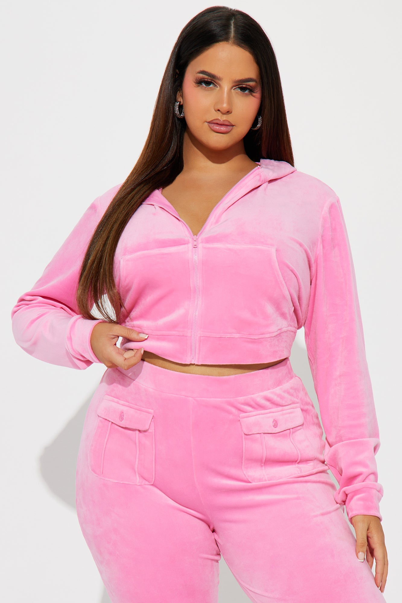https://cdn.shopify.com/s/files/1/0293/9277/files/10-24-23Studio4_KT_IM_13-33-32_28_202307012SET_Pink_3830_PLUS_PXF.jpg?v=1699048488