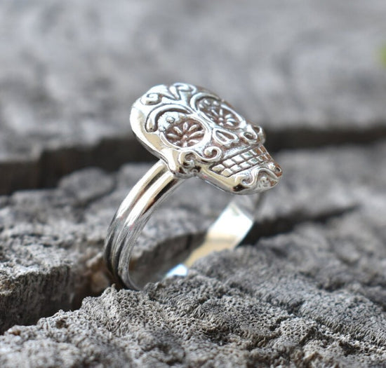 Retro Sugar Skull Silver Ring- Day of The Dead Fashion