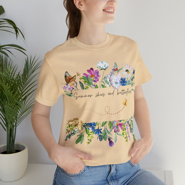 BUTTERFLY SHIRT Wildflower Shirt Nature Lover Shirt Heavyweight Shirt Trendy T-Shirt Personalized T-Shirt Boho Style T Shirt Cool T-Shirt