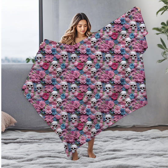Skull & Floral Velveteen Blanket,  Two- Sided Cozy Throw for Home Decor, Perfect for Halloween, Day of the Dead, Gothic Style, Unique Gift