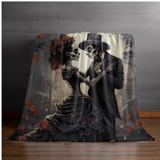 Velveteen Blanket - Day of the Dead Skeleton Couple Halloween Novelty Soft Black Blanket, Dia de los Muertos Decor, Halloween Bed Throw,