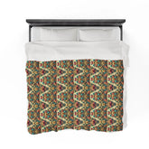 Victorian Floral Velveteen Blanket, Cozy Plush Throw for Home Decor, Floral Pattern Print, Warm Sofa Blanket, Bedding Gift Idea The Aurora Touch