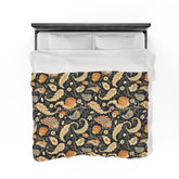 Bohemian Paisley Velveteen Plush Blanket, Cozy Throw for Home Decor, Stylish Gift, Bedroom Accent, Perfect for All Seasons